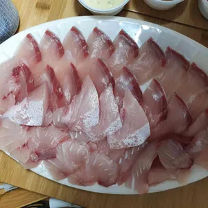 탐나종합어시장 사진