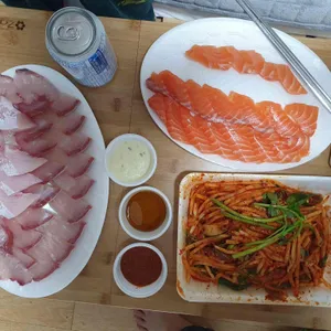 탐나종합어시장 사진