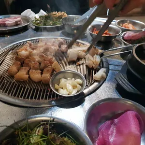 불타는연탄집 사진