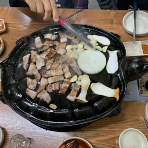 언양생고기 거북이 김치삼겹살 고추장불고기 사진