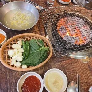 황제꼼장어 사진