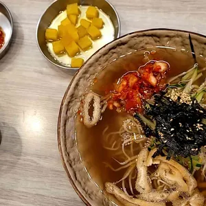국수나무 사진