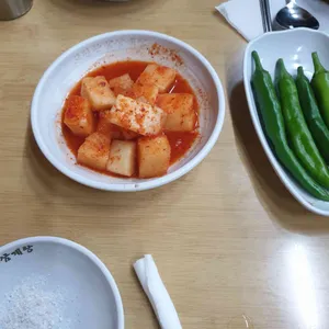 고전 한방 삼계탕 사진