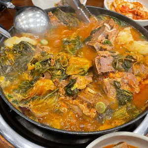 명품청기와감자탕 사진
