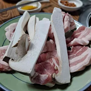 소문난촌돼지 사진