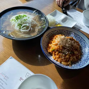 포보스 사진