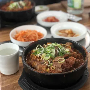 방가삼대얼큰한뼈해장국 사진