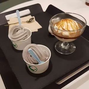 초당 고래 로스팅 카페 사진