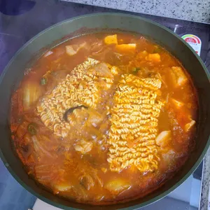 백채김치찌개 사진