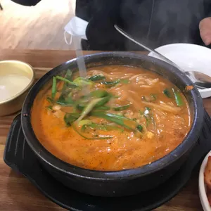 논두렁민물매운탕 사진