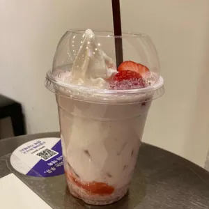 폴바셋 사진
