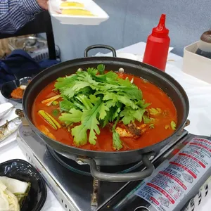 백길천사횟집 사진