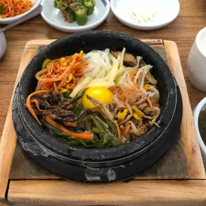 귀빈돌솥밥 사진