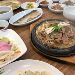 귀빈돌솥밥 사진