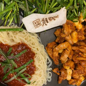 고향산천 원조 숯불닭갈비 사진