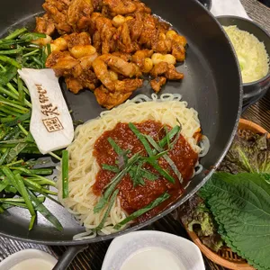 고향산천 원조 숯불닭갈비 사진