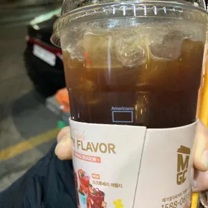 메가커피 사진
