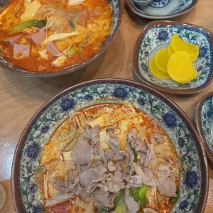 탕궈리라 사진