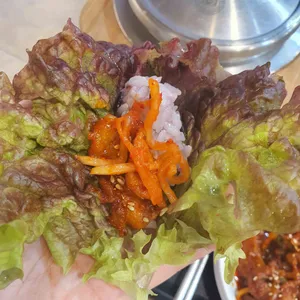 채선당 행복가마솥밥 사진