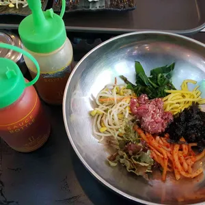 꺼먹돌쌈밥 사진