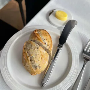 에빠뉘 리뷰 사진