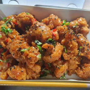 자담치킨 사진