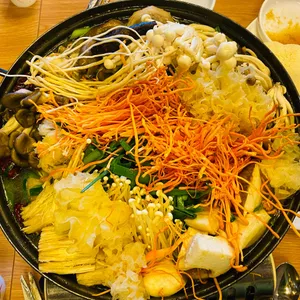 느티나무집 사진