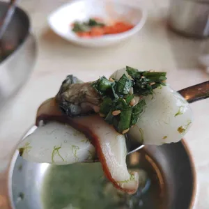 바위꽃 리뷰 사진