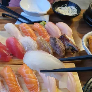 신비초밥 사진
