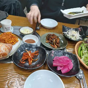 돌판김치생삼겹한점 사진