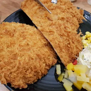 망치공장 대표 사진