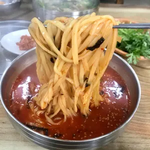 공주얼큰이칼국수 사진