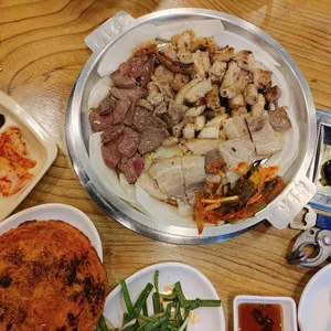 곱통령 사진