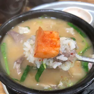 우리돼지국밥 리뷰 사진