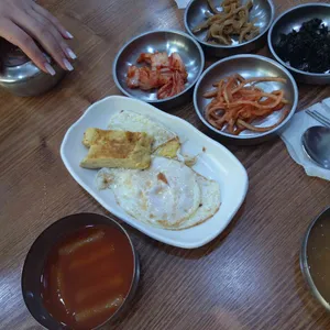 삼삼오오 사진