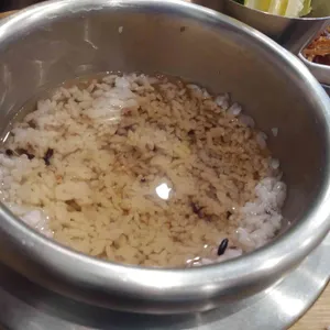 채선당 행복가마솥밥&고메밀면 사진