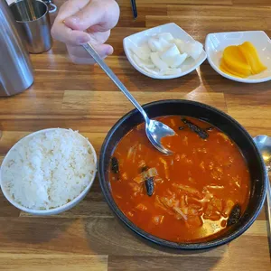 화룡뚝배기짬뽕 사진