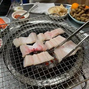 자갈마당 사진
