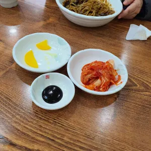 수타큰손짜장 사진