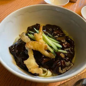 더라운드 리뷰 사진