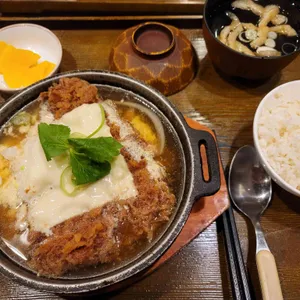 와라쿠 샤샤 사진