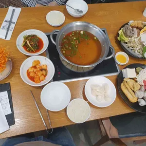 디안 만두전골 리뷰 사진