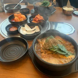 한남동 24시뼈다귀감자탕 사진