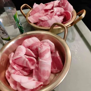 꽃세겹살 사진