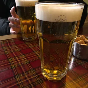 찰리네 맥주집 사진