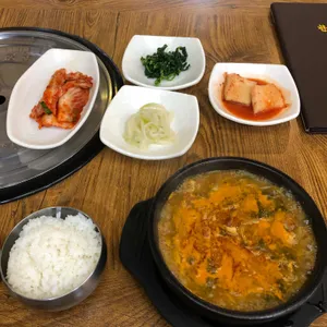 한우누렁소 사진
