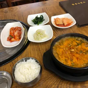 한우누렁소 사진