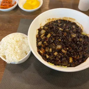 상하이문 사진