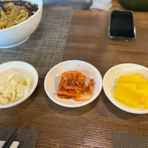 상하이문 사진