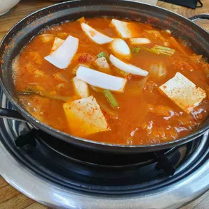 돈가네 옛날김치돼지찌개 사진